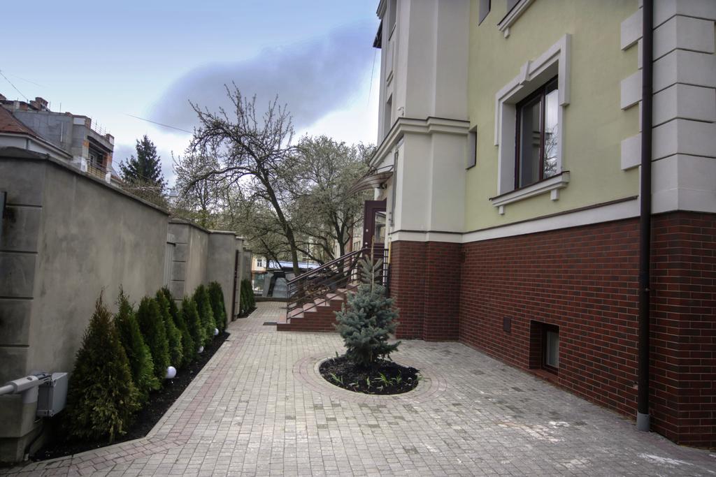 Potocki Apartments 利沃夫 外观 照片